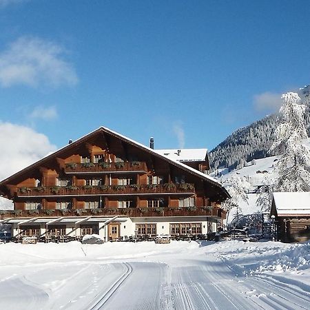 Hotel Alpenland Gstaad Esterno foto