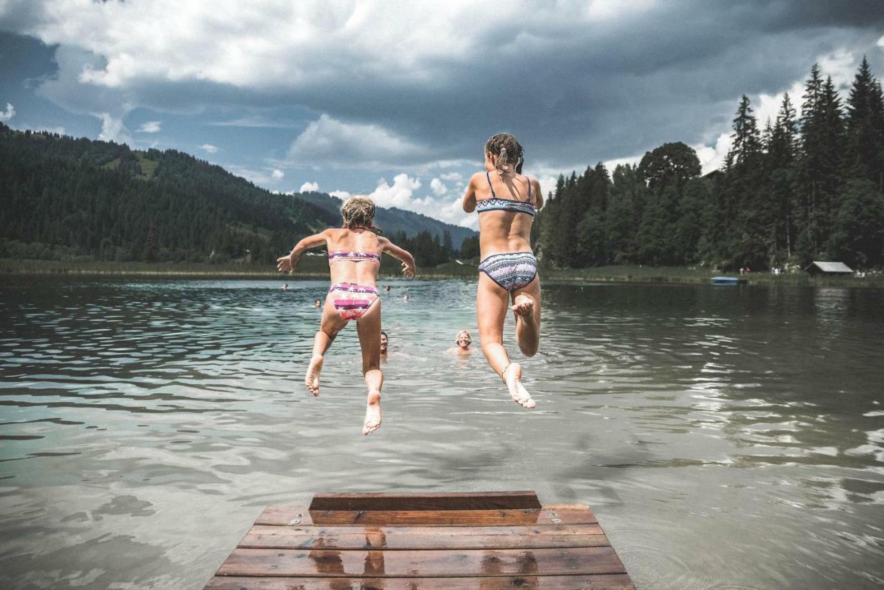 Hotel Alpenland Gstaad Esterno foto